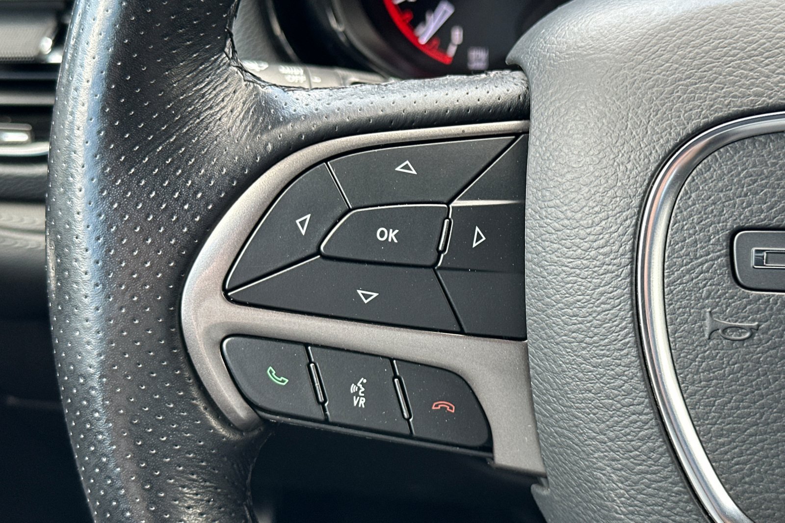 Used 2024 Dodge Durango SXT AWD/4WD image 27