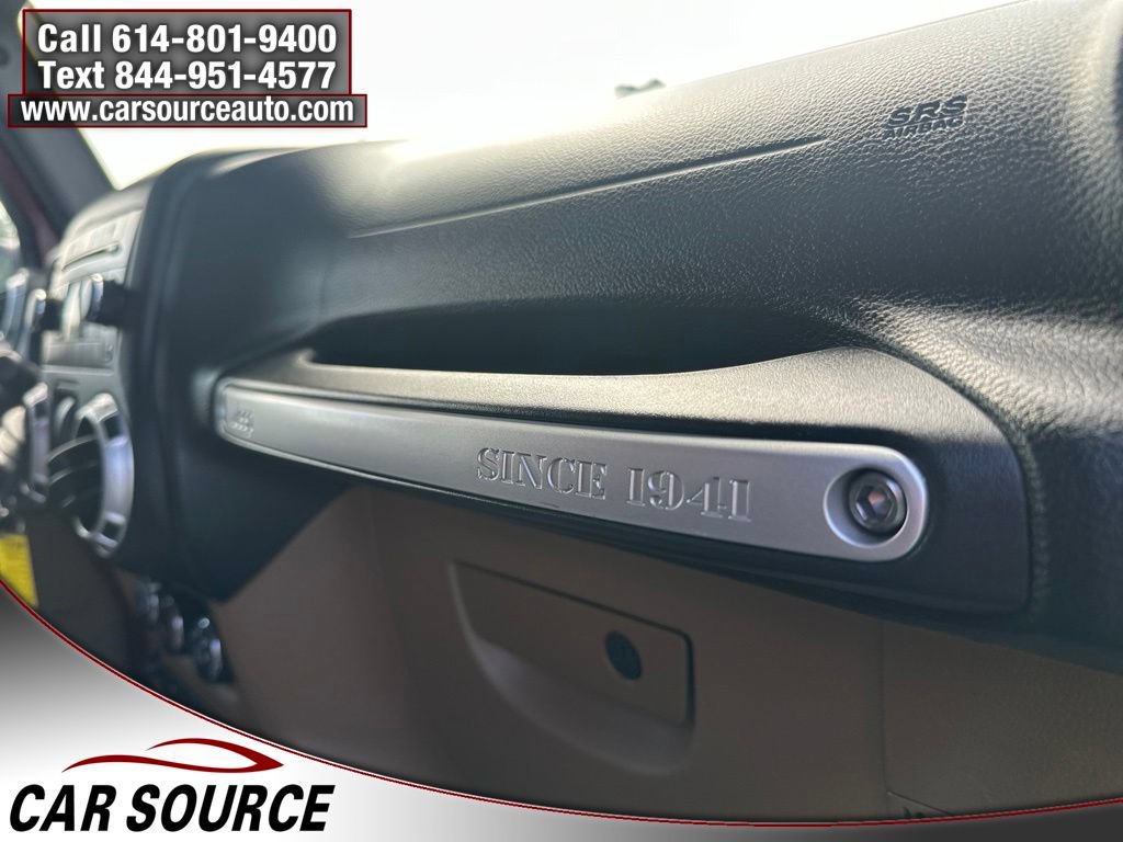 Used 2013 Jeep Wrangler Sahara w/ Dual Top Group AWD/4WD image 21