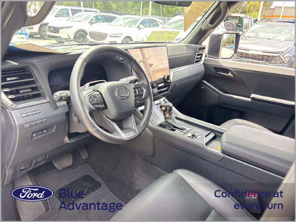 Used 2025 Lexus GX 550 w/ Accessory Package (Z1) AWD/4WD image 6