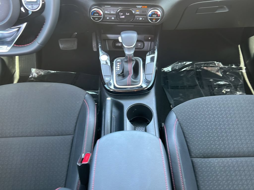 Used 2025 Kia Soul GT-Line FWD image 15