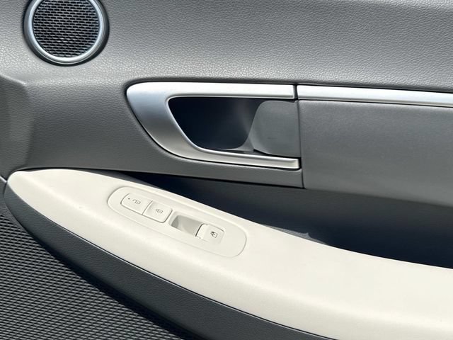 New 2026 Hyundai Sonata SEL FWD image 17