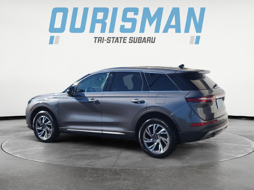 Used 2023 Lincoln Corsair AWD w/ Equipment Group 101A image 4