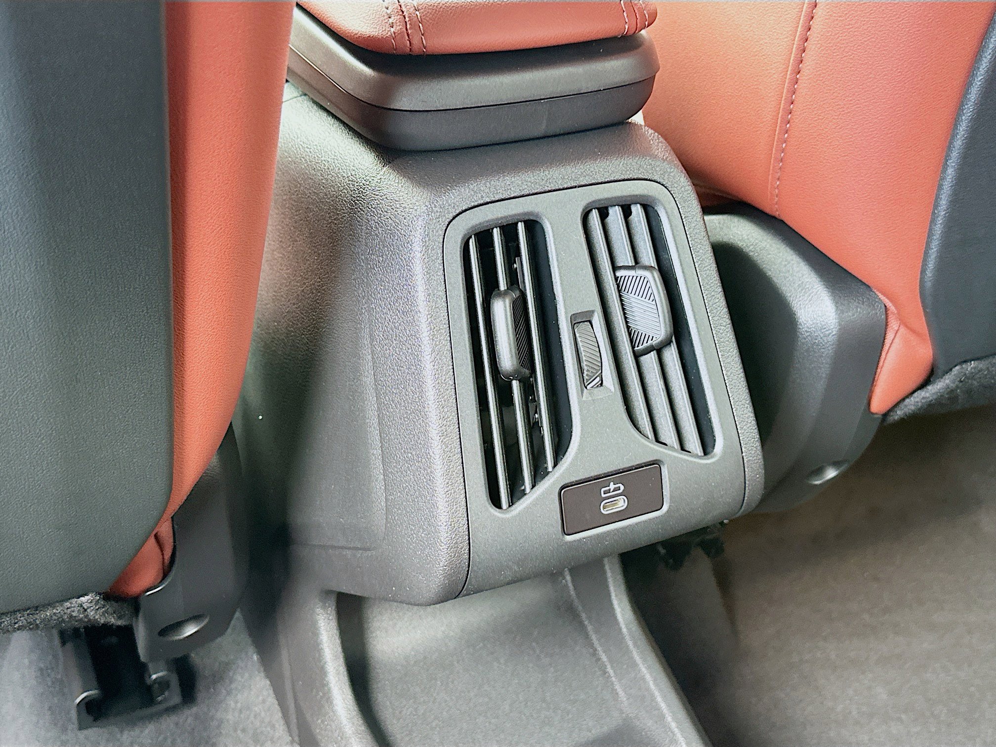 New 2026 BMW X1 xDrive28i w/ Convenience Package image 19