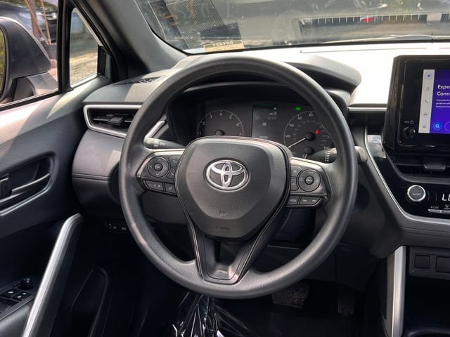 Used 2024 Toyota Corolla Cross AWD Hybrid image 22
