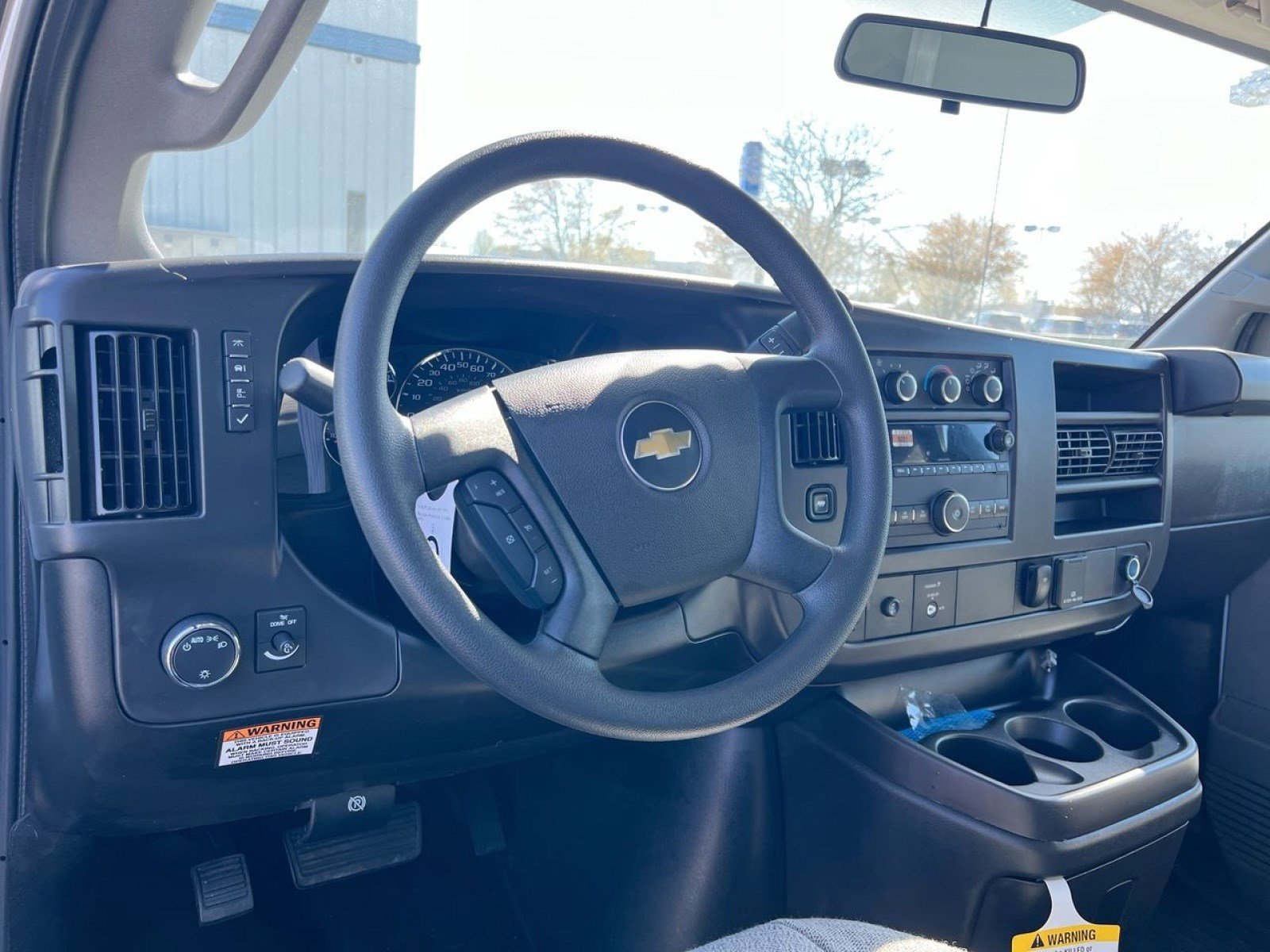 New 2025 Chevrolet Express 3500 Work Van w/ Power Convenience Package image 14