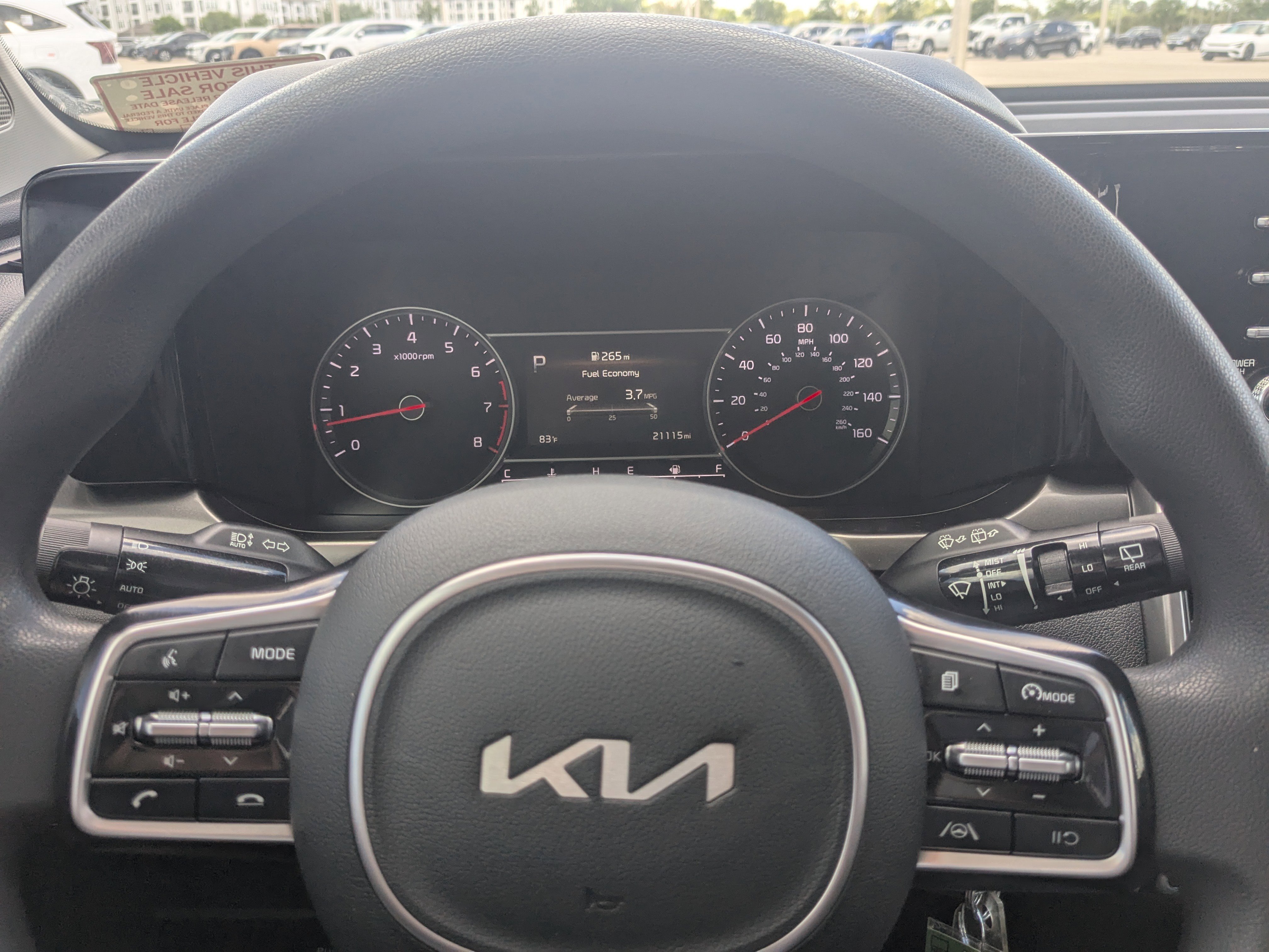 Used 2022 Kia Sorento LX image 32