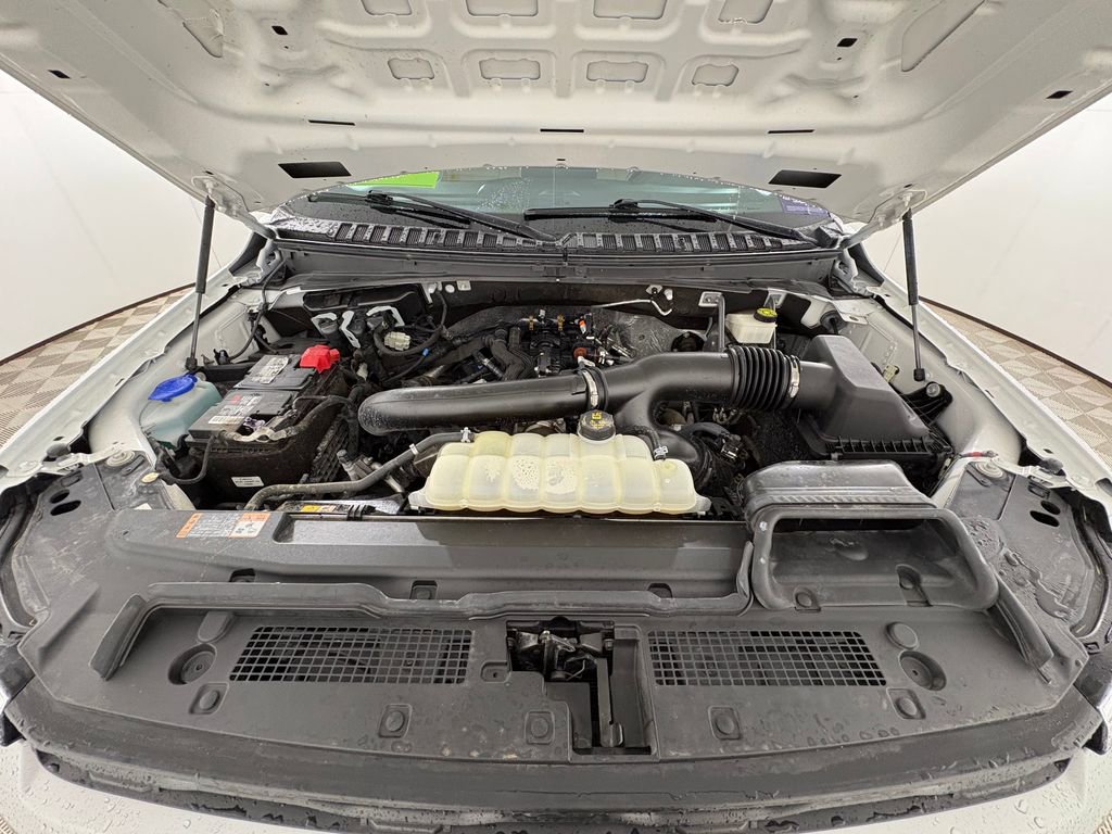 Certified 2024 Ford Expedition Max XLT image 33