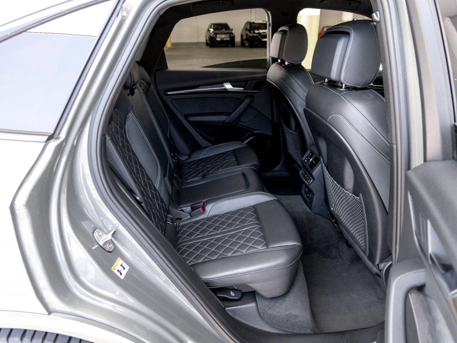 Used 2023 Audi SQ5 Prestige w/ Prestige Package AWD/4WD image 23
