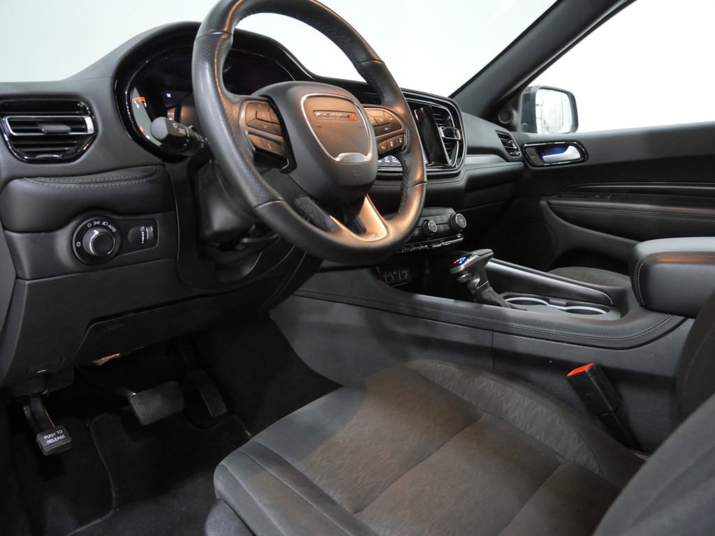 Used 2023 Dodge Durango SXT w/ SXT Blacktop Group AWD/4WD image 12