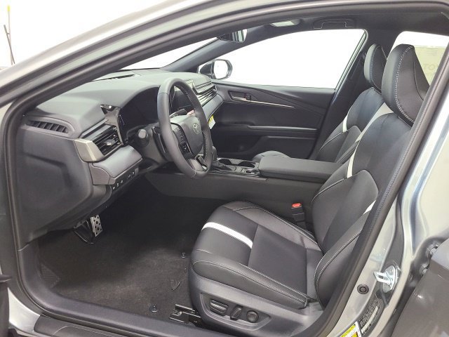 New 2027 Toyota Camry SE w/ Convenience Package FWD image 17