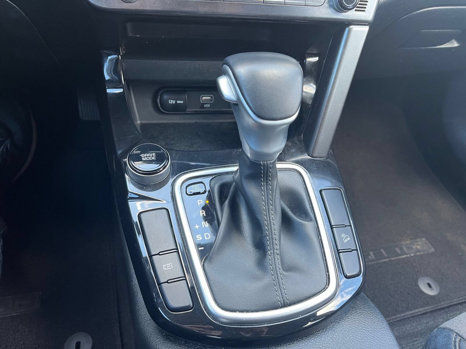 Used 2025 Kia Seltos S FWD image 40