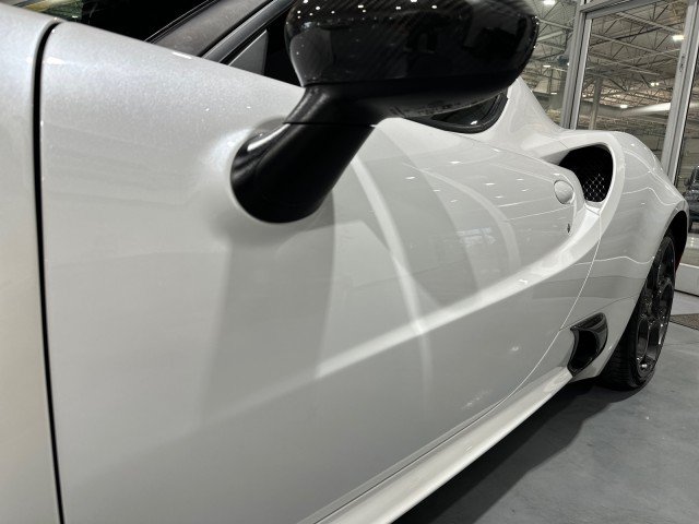 Used 2017 Alfa Romeo 4C Coupe w/ Coupe Track Package 1 RWD image 19