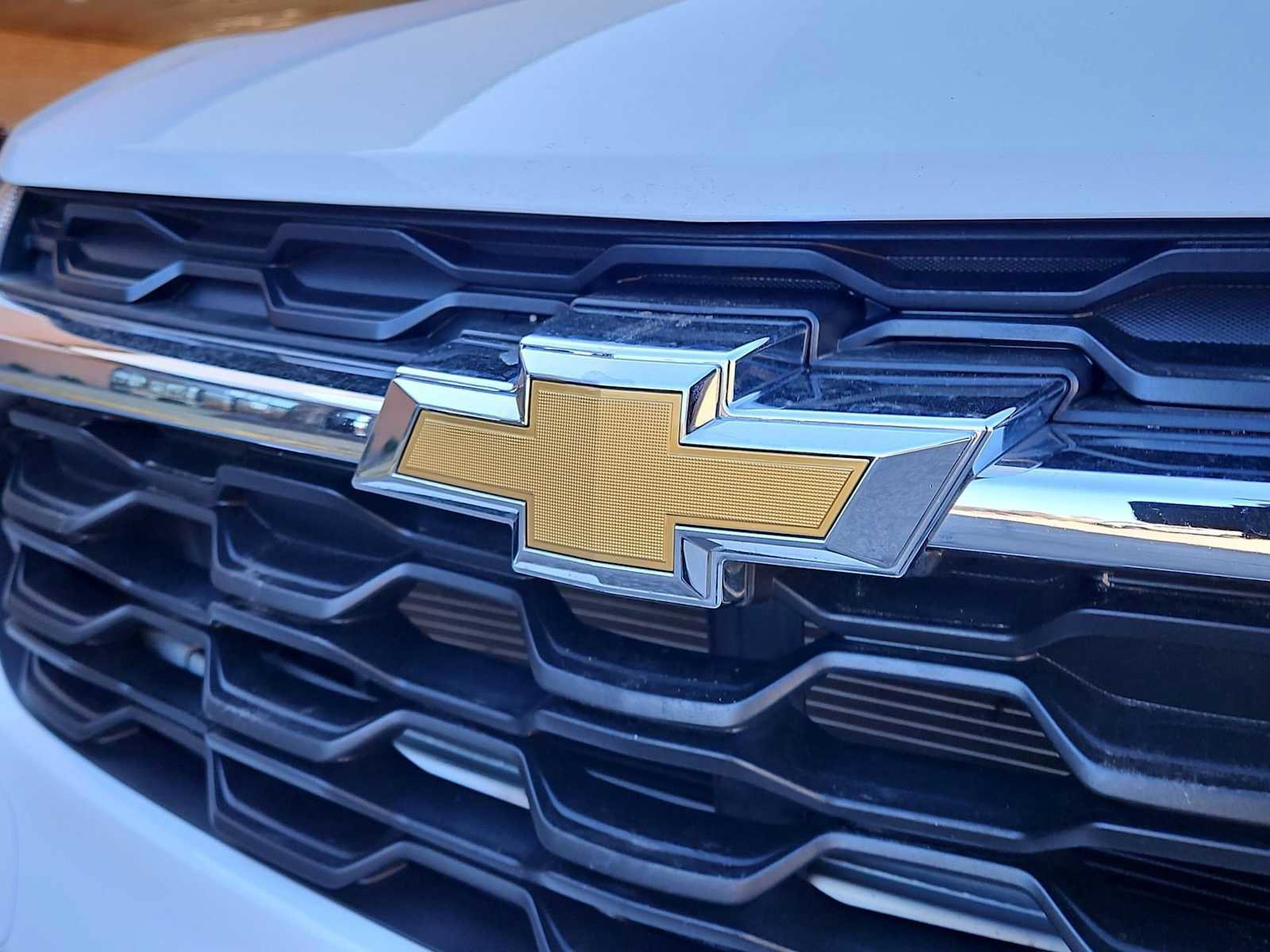 Certified 2025 Chevrolet Trax LS image 12