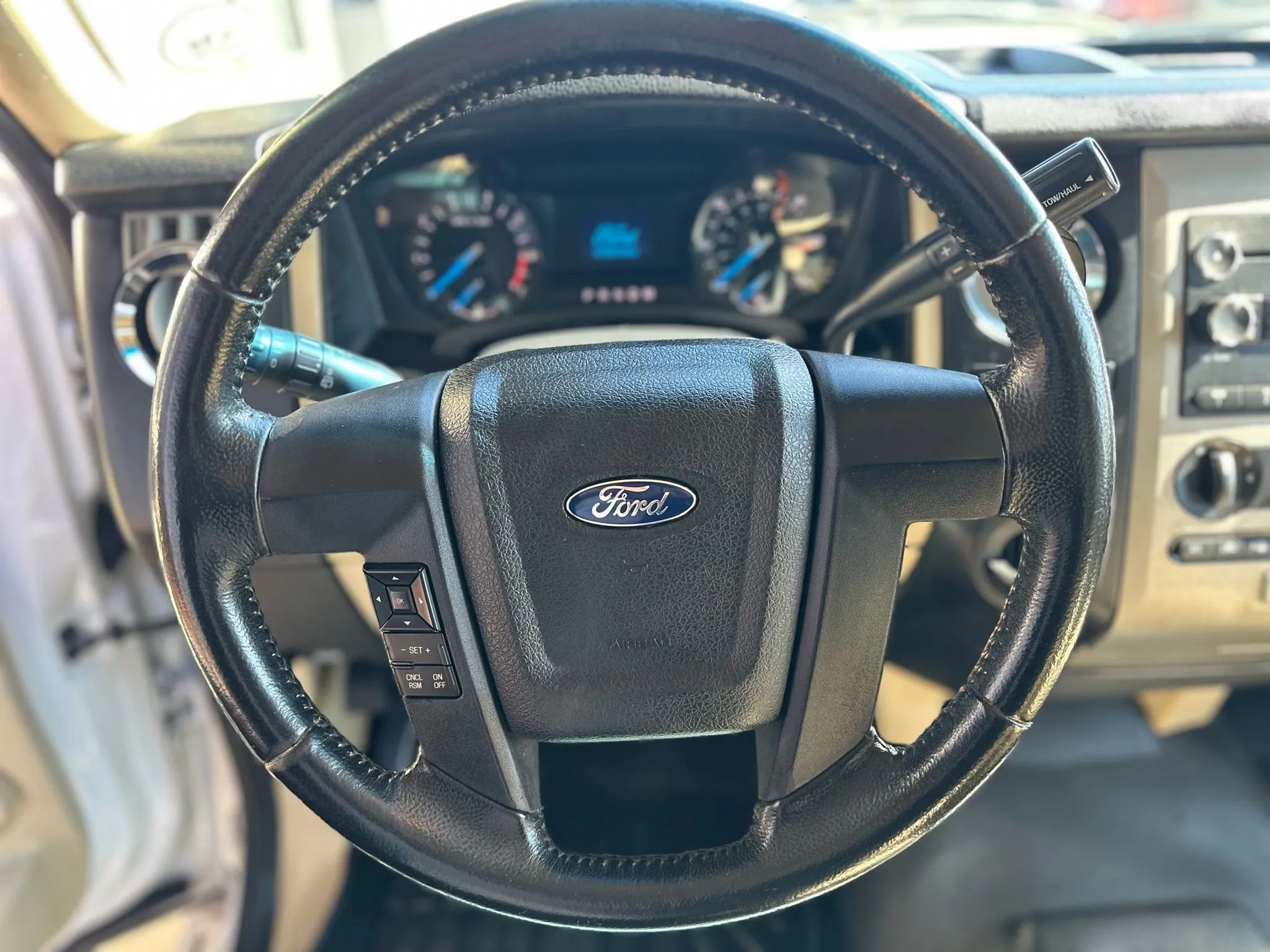 Used 2015 Ford Expedition XL image 15