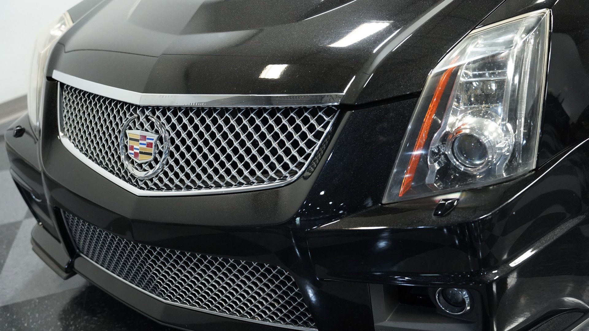 Used 2013 Cadillac CTS V w/ Wood Trim Package image 16
