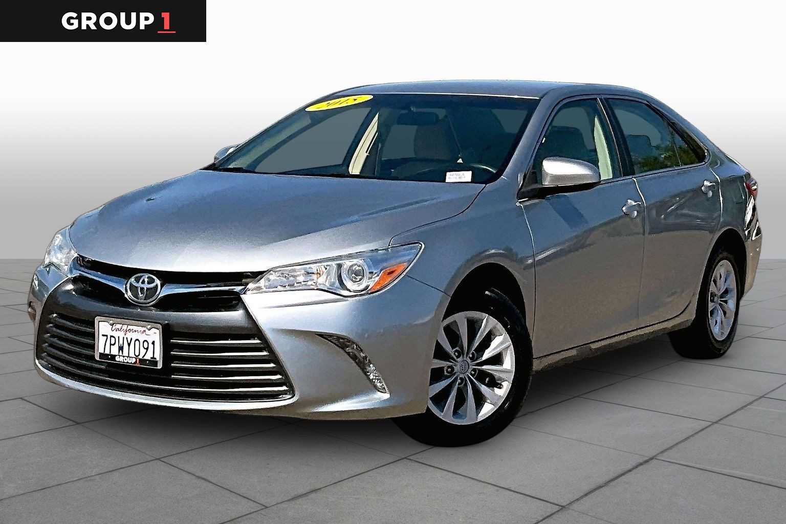 Used 2015 Toyota Camry LE FWD image 1