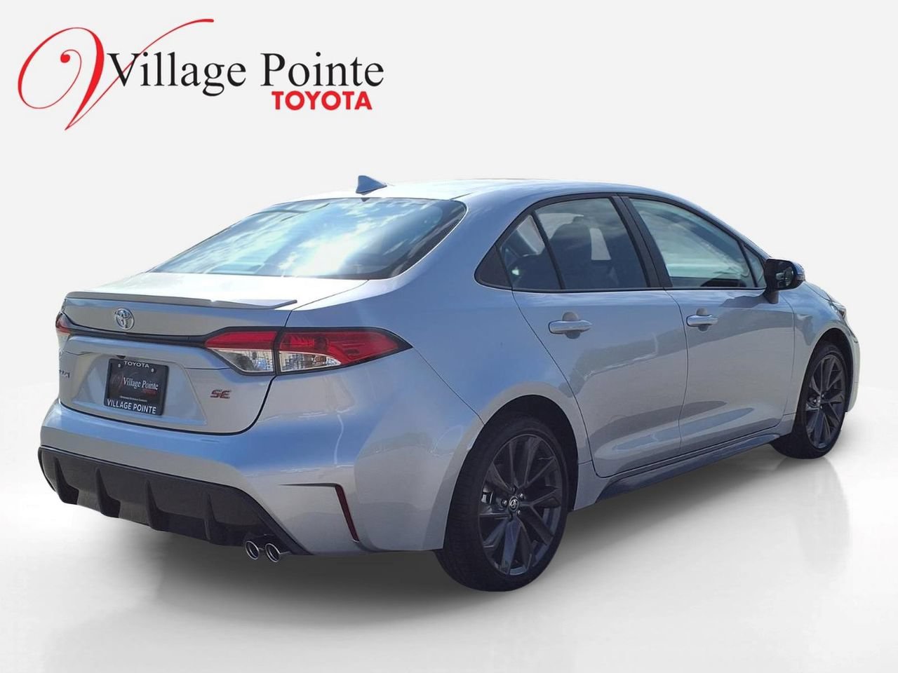 Used 2026 Toyota Corolla SE FWD image 5