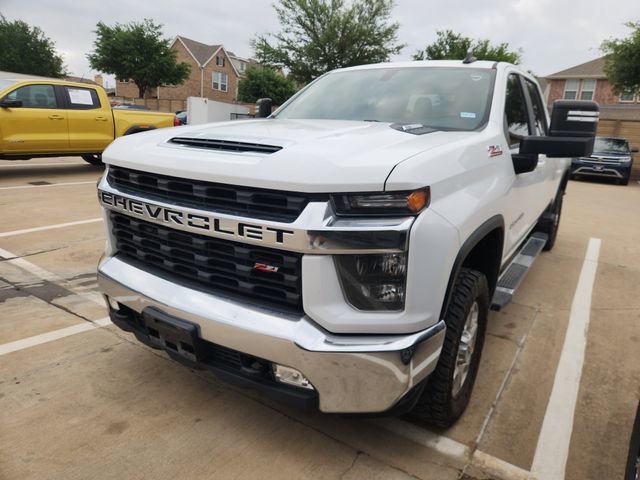Used 2023 Chevrolet Silverado 2500 LT w/ Convenience Package image 3