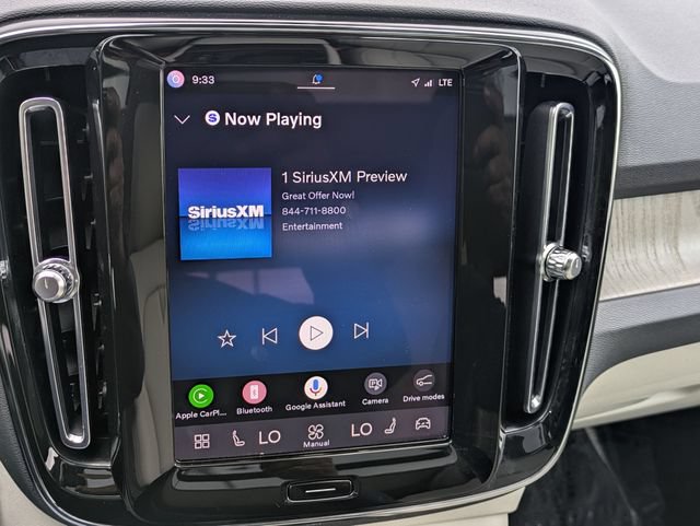 Certified 2023 Volvo XC40 B5 Ultimate AWD/4WD image 22