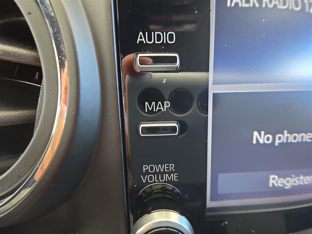 Used 2023 Toyota Tacoma TRD Off-Road AWD/4WD image 14