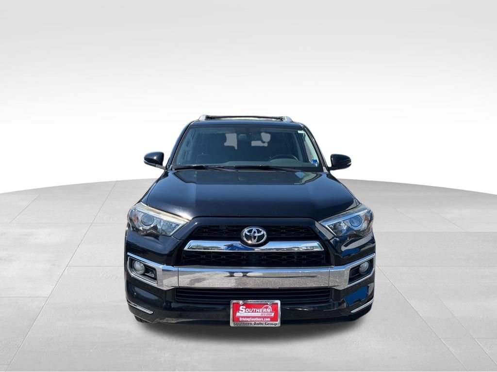 Used 2018 Toyota 4Runner Limited AWD/4WD image 2