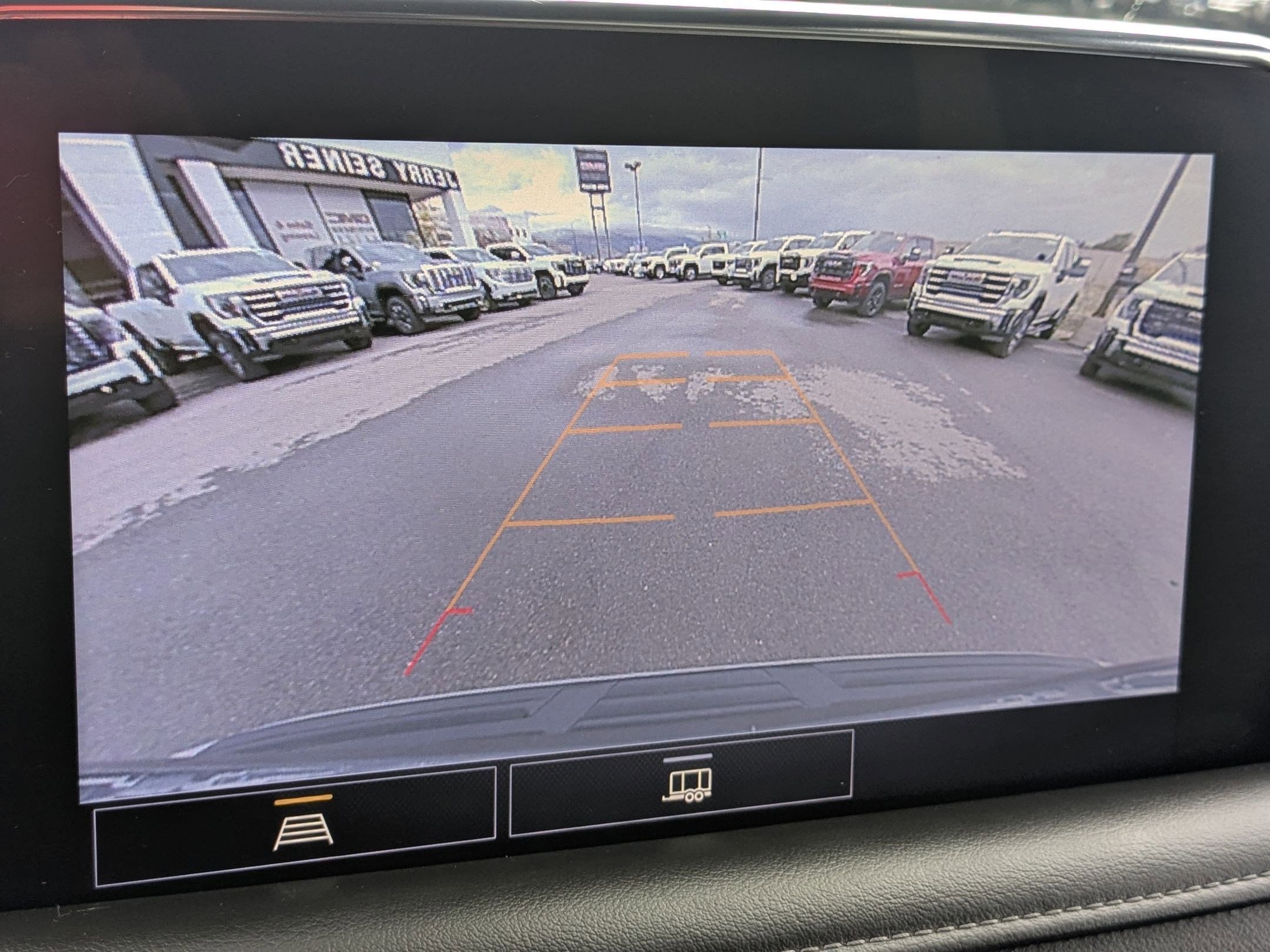 Used 2021 Chevrolet Tahoe Z71 w/ Rear Media and Nav Package image 20