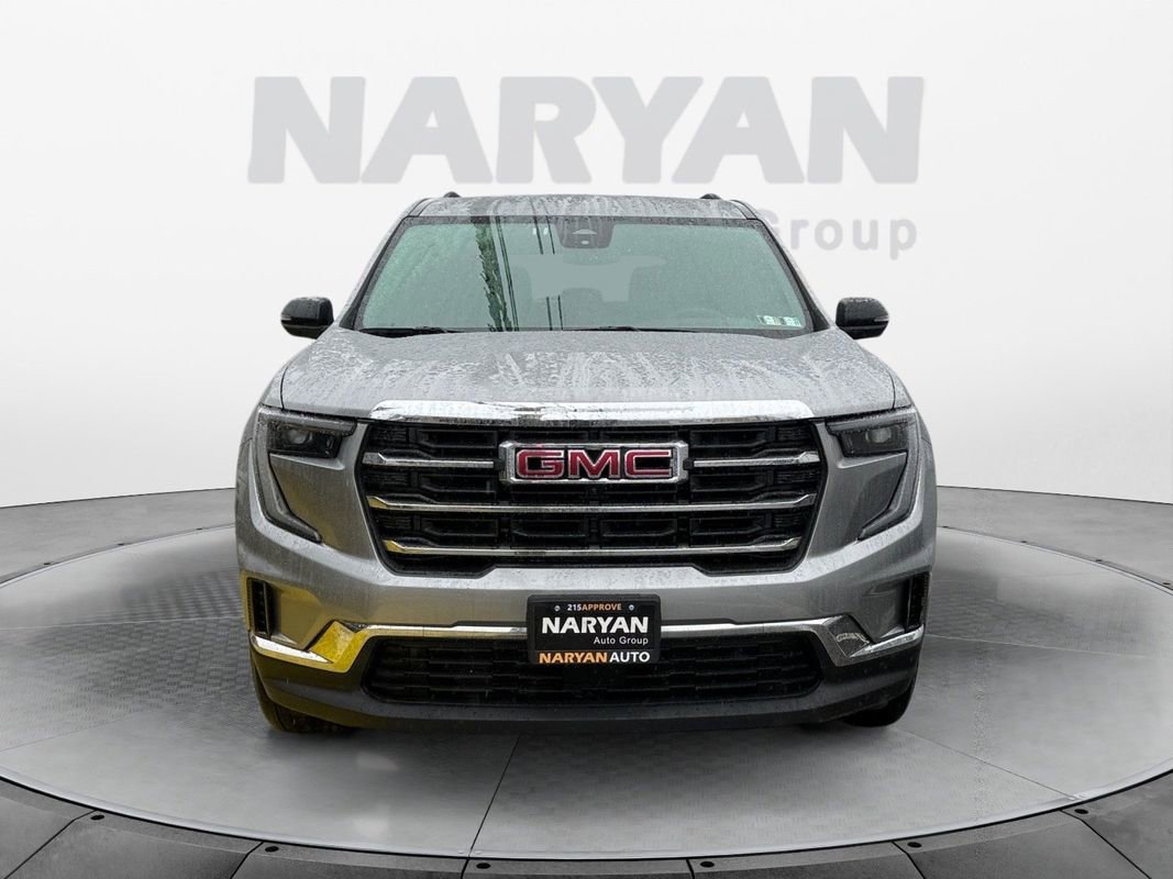 Used 2025 GMC Acadia Elevation image 3