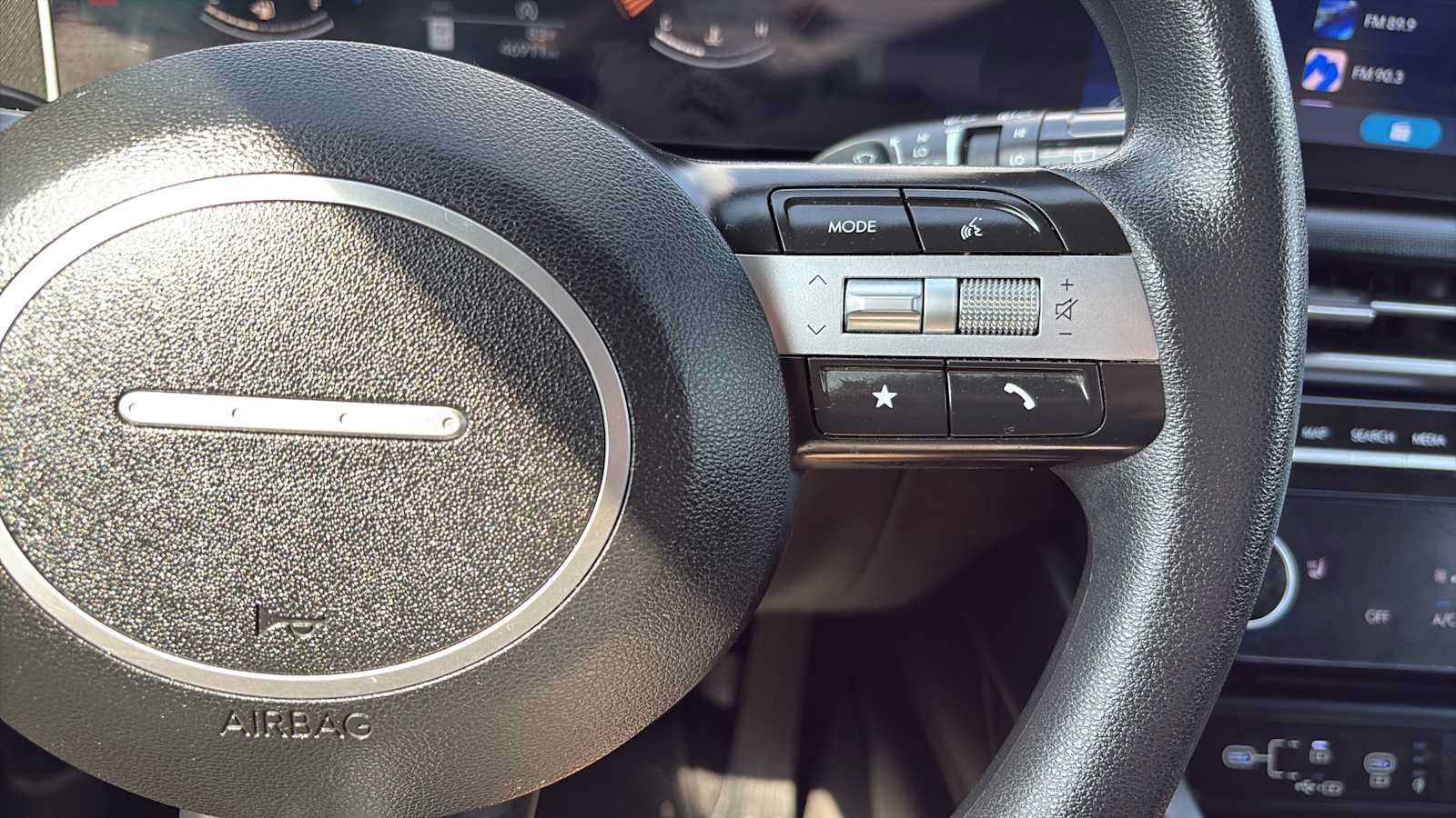 Used 2025 Hyundai Tucson SEL AWD/4WD image 15
