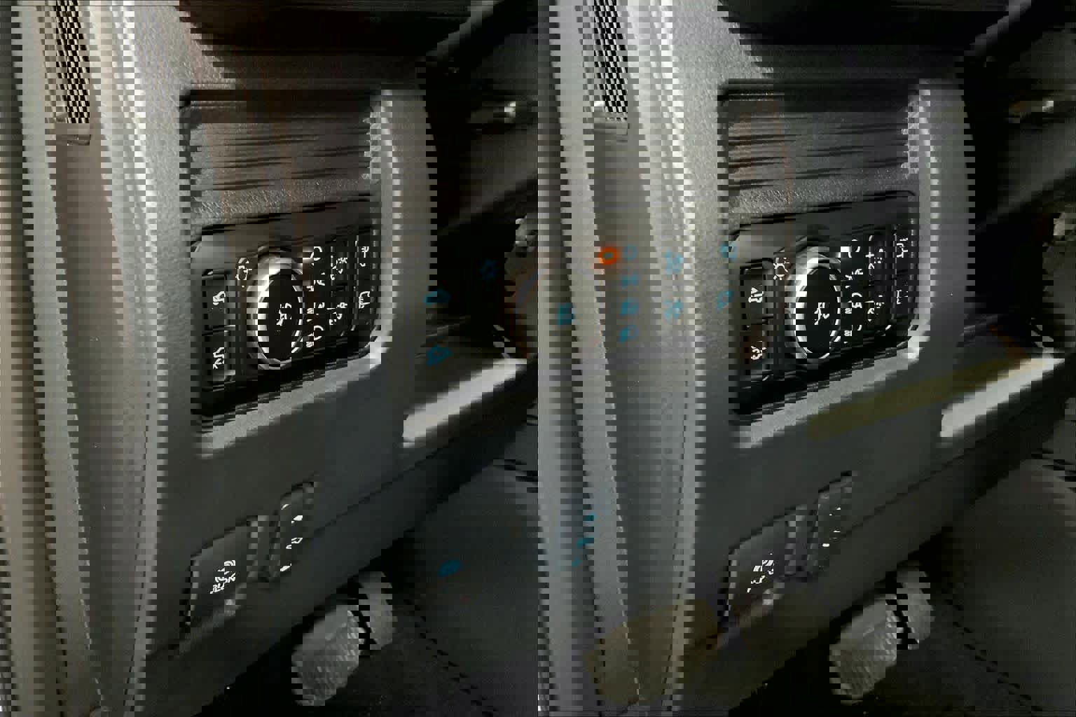 New 2026 Ford F250 Lariat w/ Black Appearance Package image 18