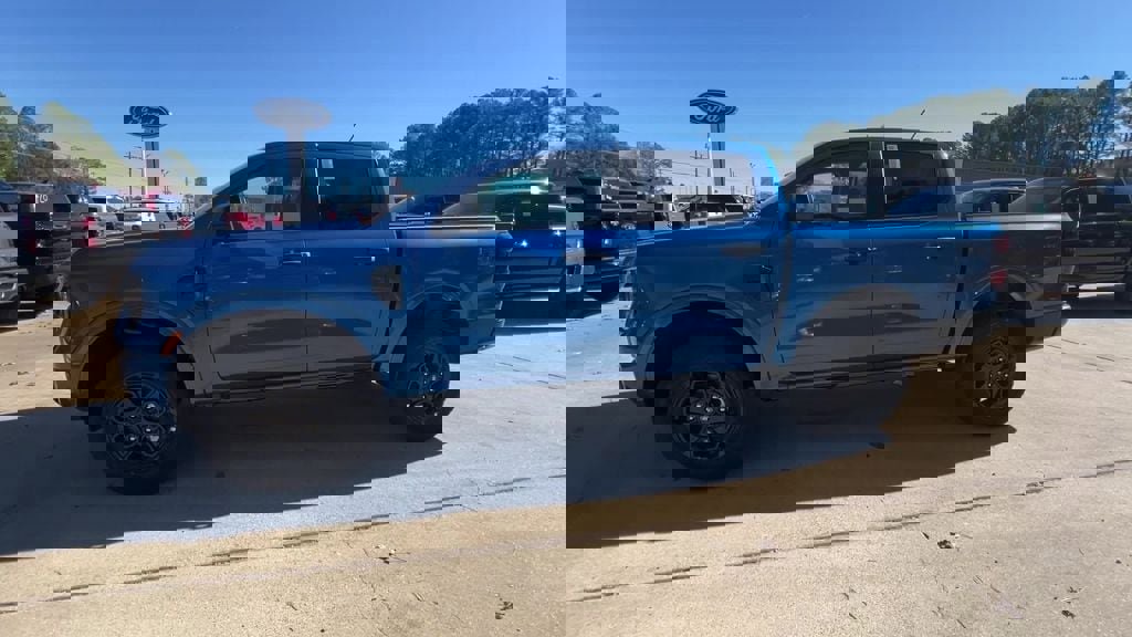 New 2025 Ford Ranger XLT w/ FX4 Off-Road Package image 3