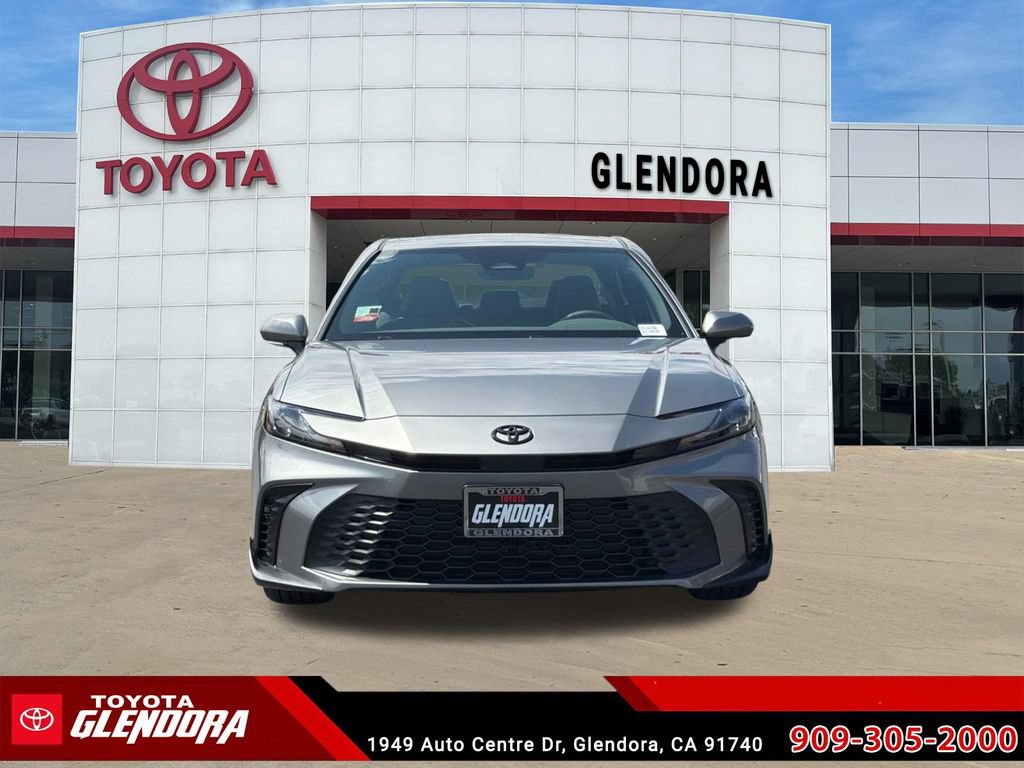 New 2026 Toyota Camry SE FWD image 3