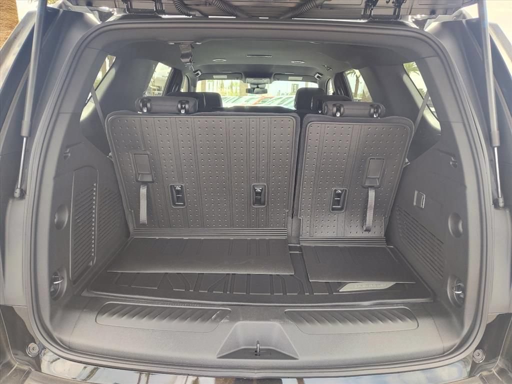 New 2026 Chevrolet Tahoe LS w/ LPO, Dark Essentials Package RWD image 8