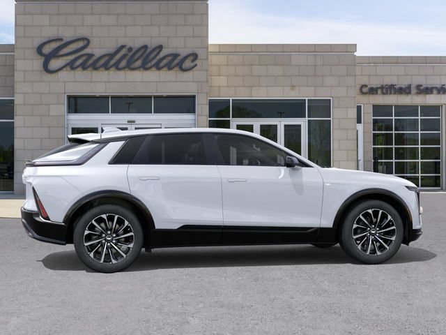 New 2026 Cadillac Lyriq Sport w/ LPO, Floor Liner Package AWD/4WD image 5