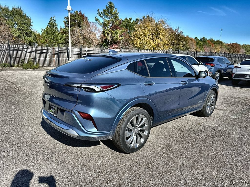 New 2026 Buick Envista Sport Touring FWD image 11