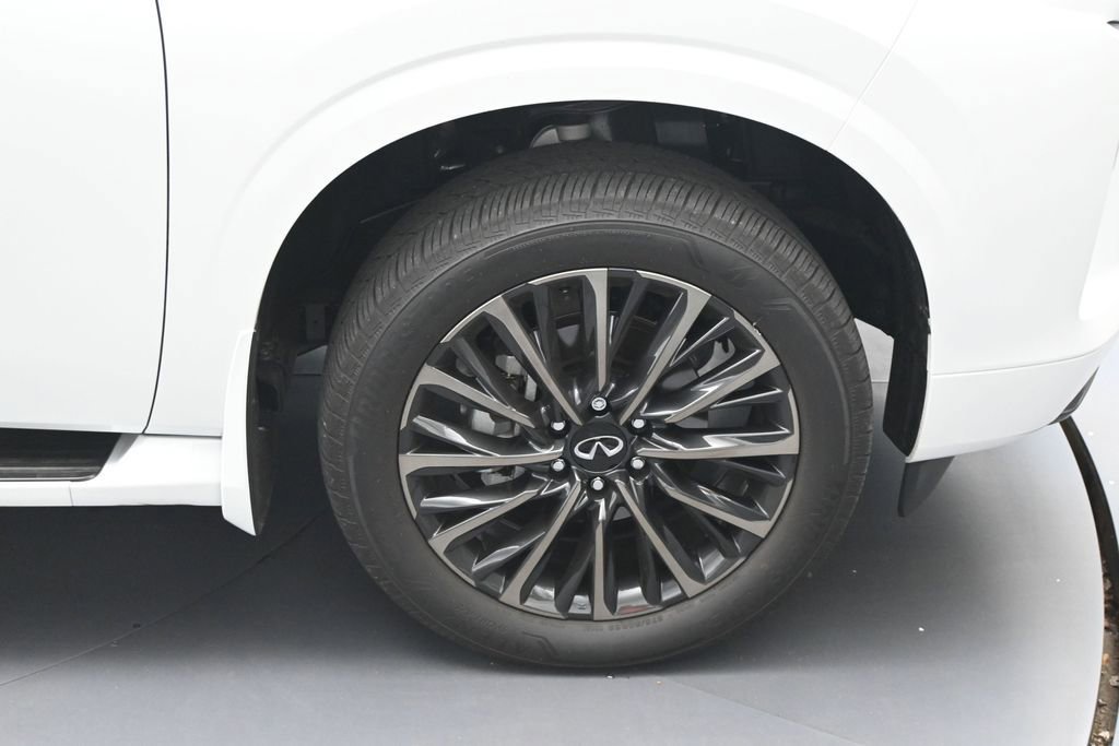 Used 2026 INFINITI QX80 Autograph w/ Premium Cargo Package AWD/4WD image 12