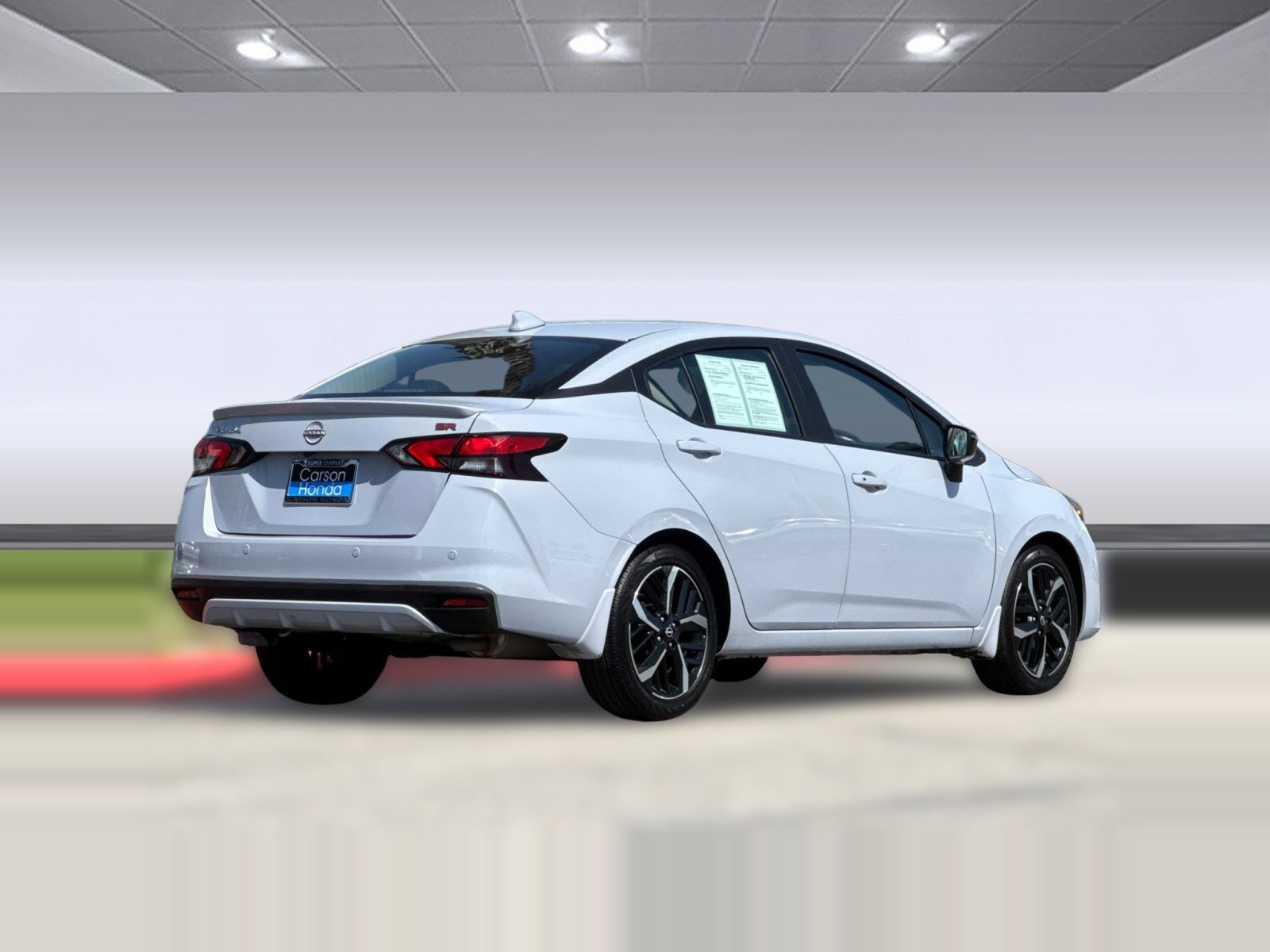 Used 2025 Nissan Versa SR w/ Trunk Package image 8