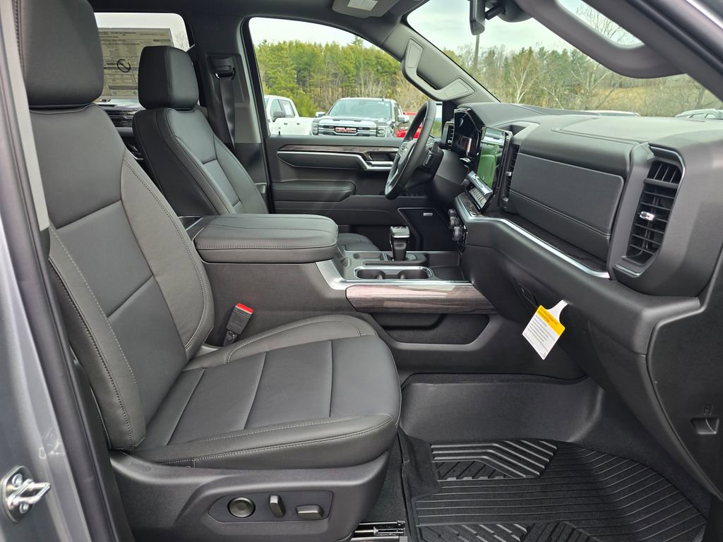 New 2026 Chevrolet Silverado 1500 LTZ w/ LTZ Premium Package image 28