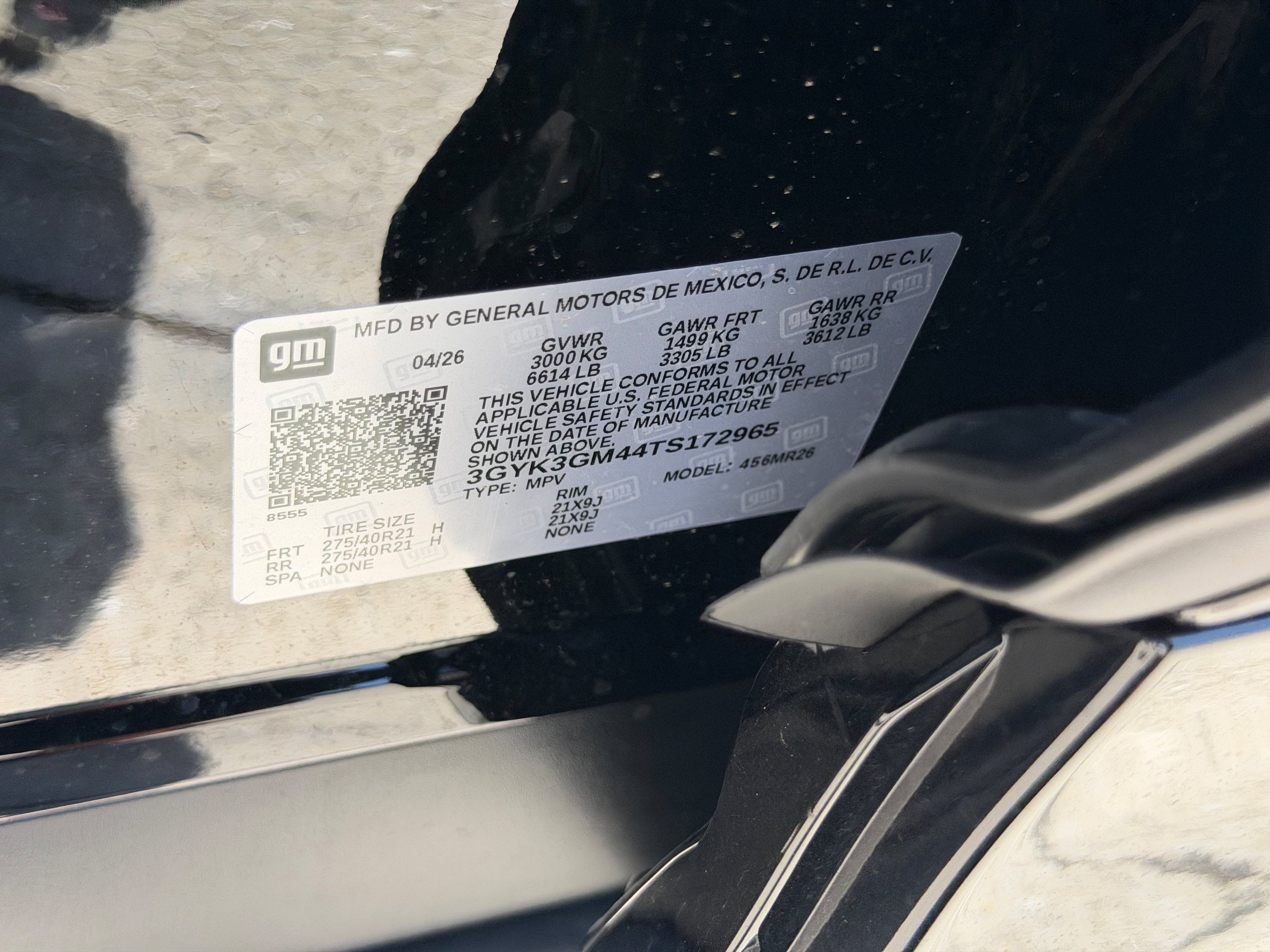 New 2026 Cadillac Optiq Sport 2 w/ LPO, Floor Liner Package AWD/4WD image 31