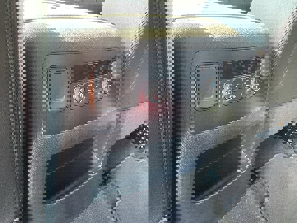 Used 2019 Chevrolet Tahoe LT w/ Luxury Package image 14