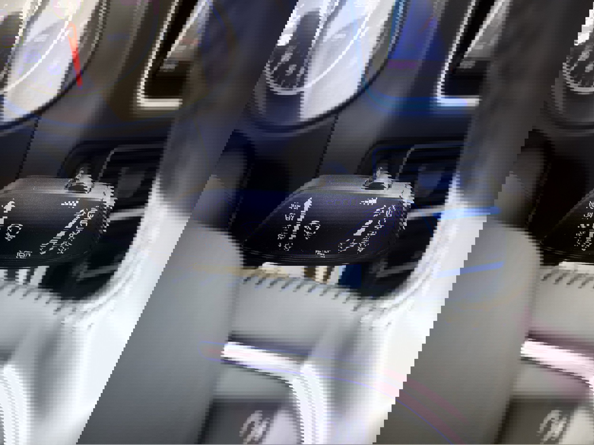 Used 2016 Audi Q5 2.0T Premium Plus w/ Technology Package image 21