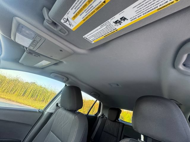 Used 2020 Chevrolet Trax LT FWD image 27
