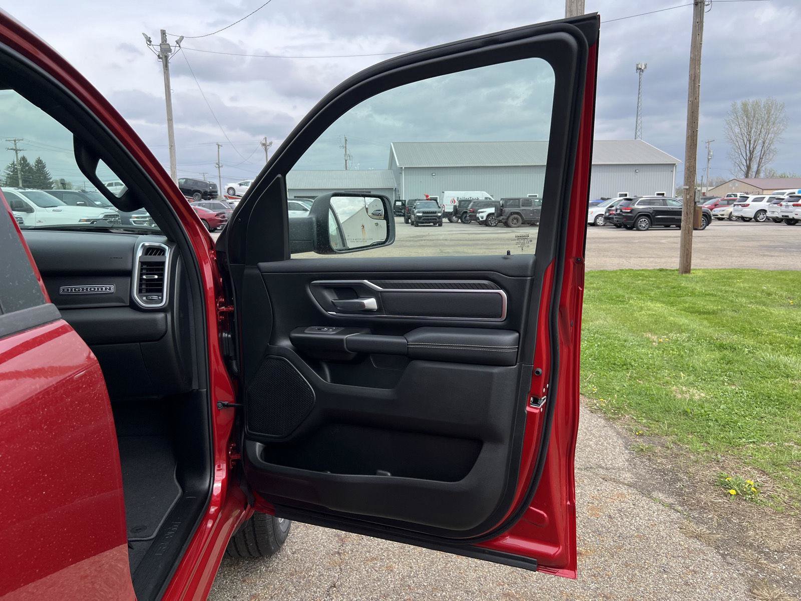 New 2026 RAM 1500 Big Horn AWD/4WD image 35