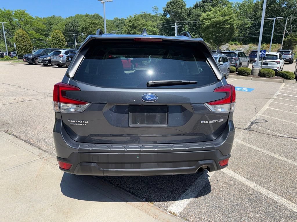 Used 2023 Subaru Forester Premium AWD/4WD image 7