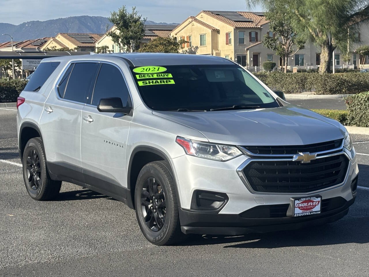 Used 2021 Chevrolet Traverse LS