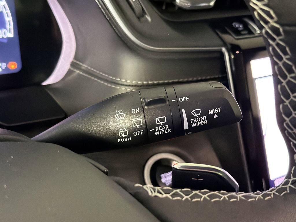 New 2025 Jeep Grand Cherokee Limited image 17