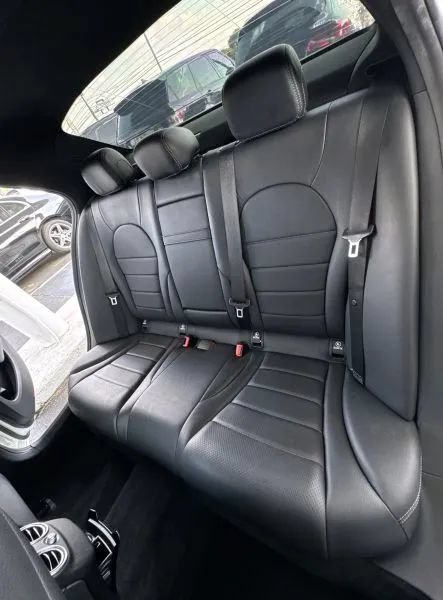 Used 2019 Mercedes-Benz C 300 Sedan image 25