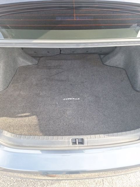 Used 2017 Toyota Corolla SE w/ Carpet Mat Package (TMS) image 23