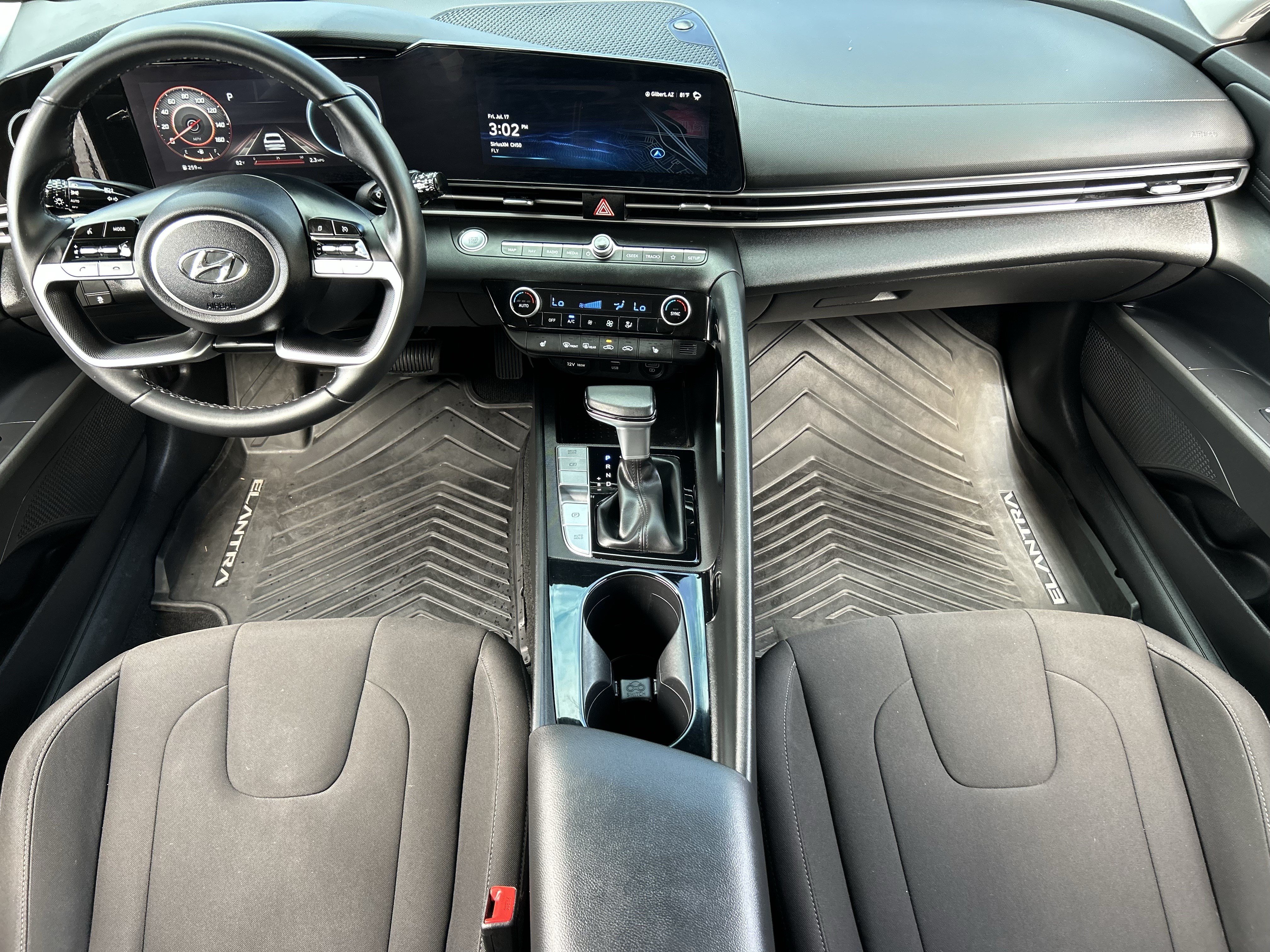 Used 2023 Hyundai Elantra SEL w/ Convenience Package FWD image 13