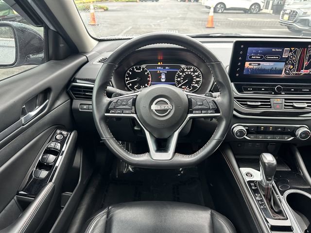 Used 2024 Nissan Altima 2.5 SR w/ SR Premium Package AWD/4WD image 14