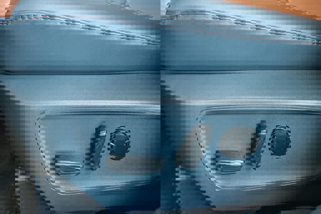 New 2024 Ford Maverick Lariat w/ 4K Tow Package image 20